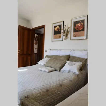 Al Castello Apartment *